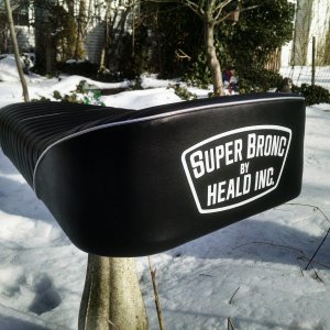 Super Bronc seat