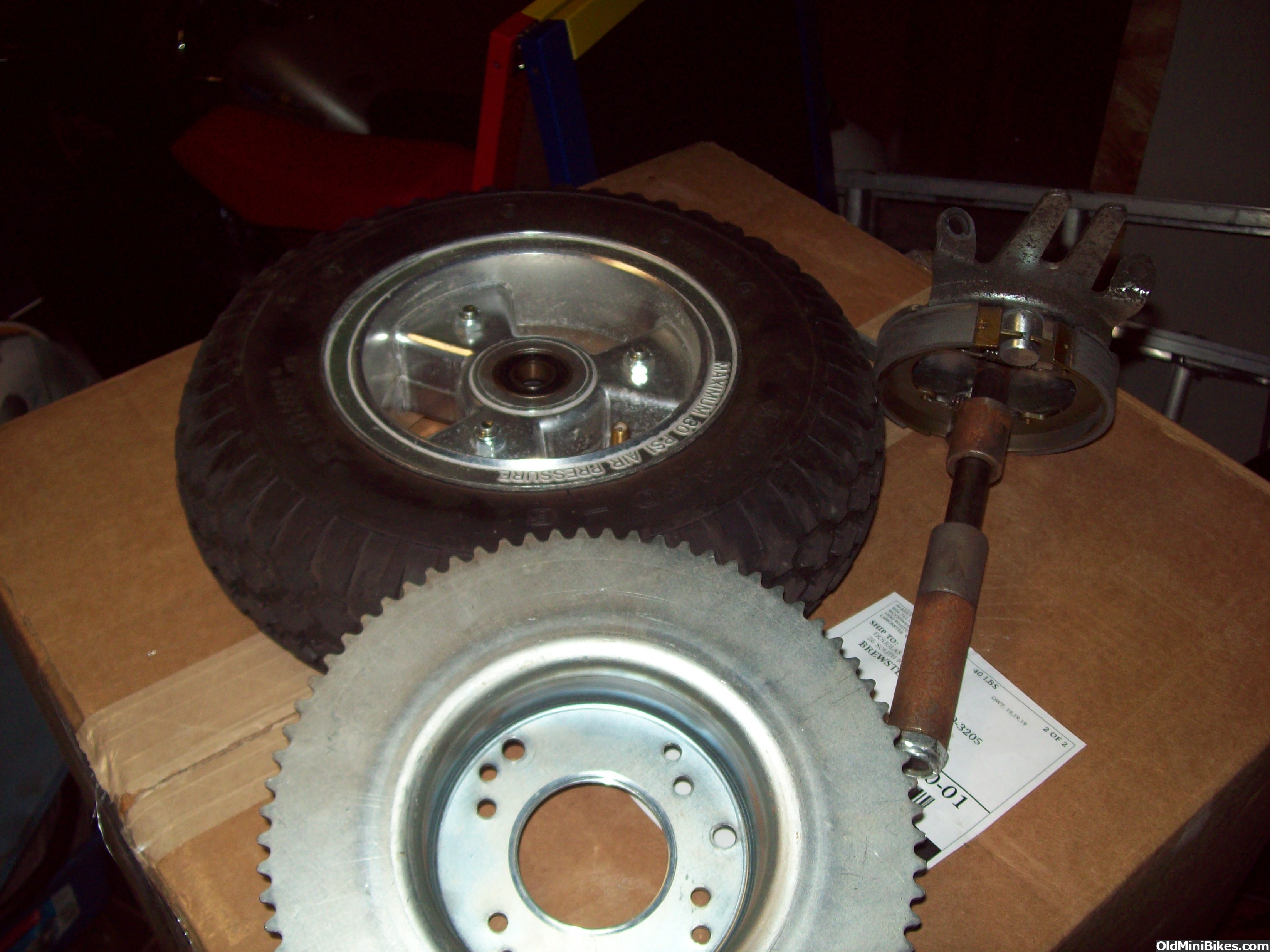 Azusa rear wheel setup.