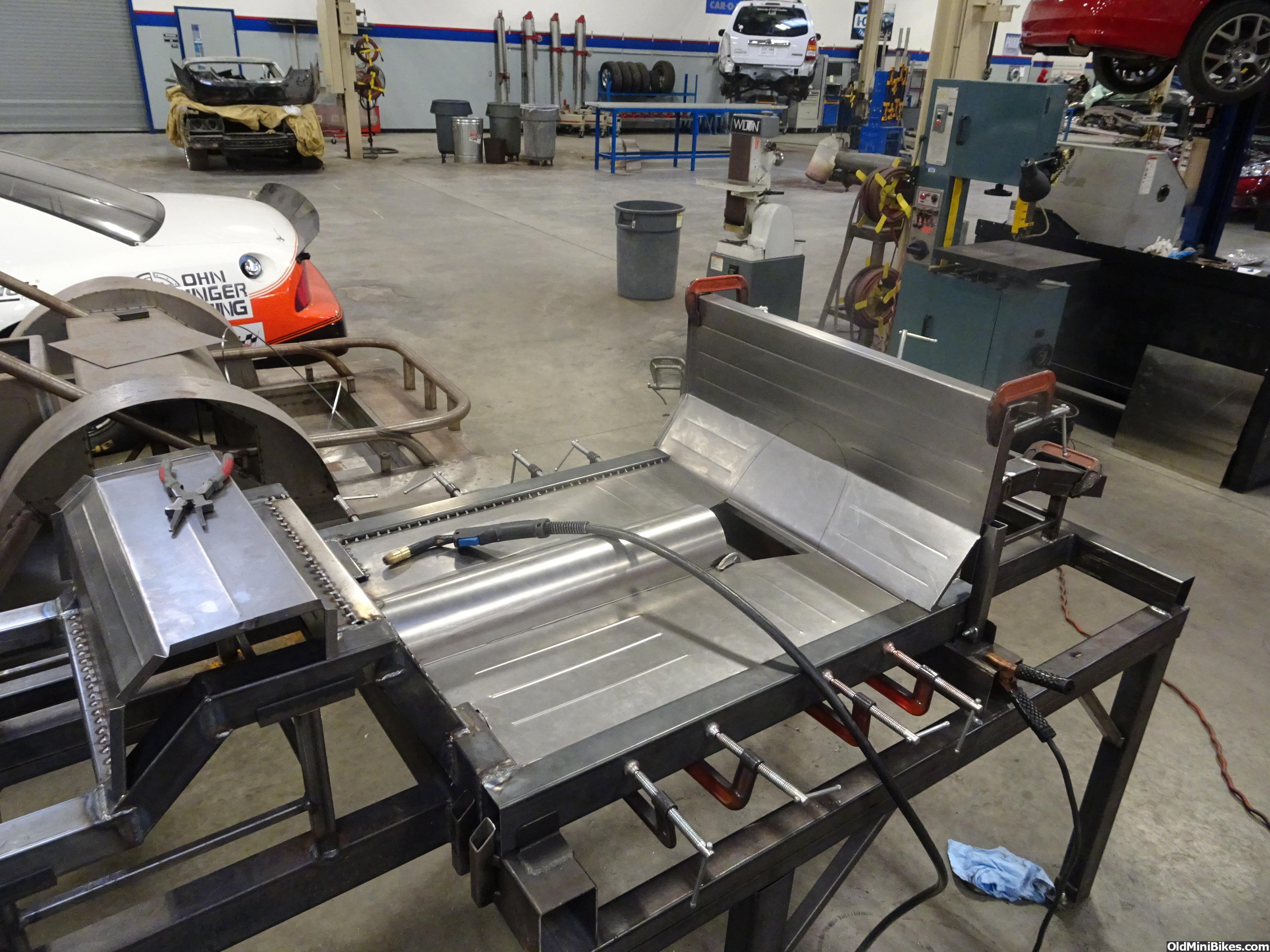 Race Chassis Fabrication Classes Page 2