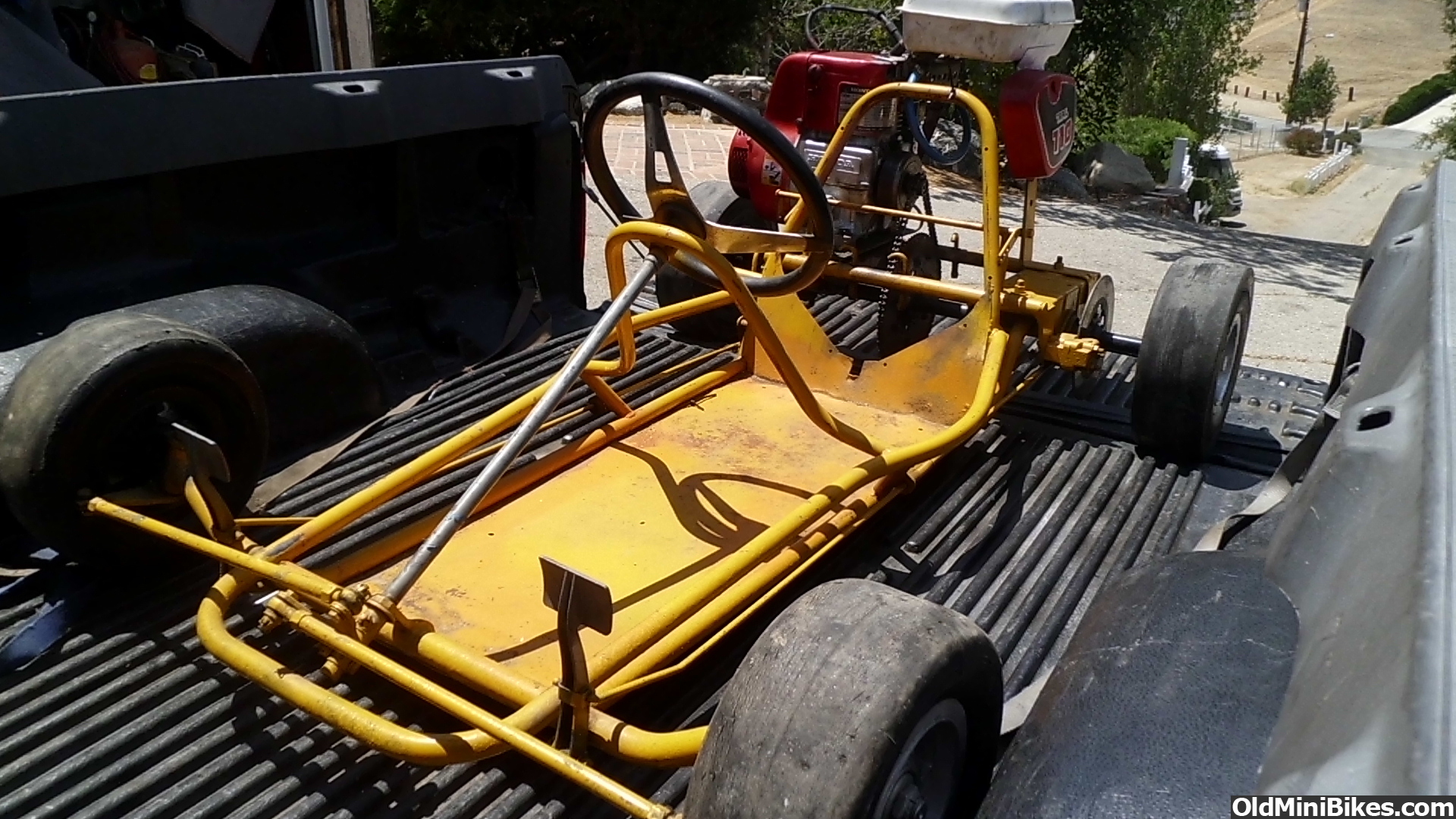Vintage Racing Kart 102