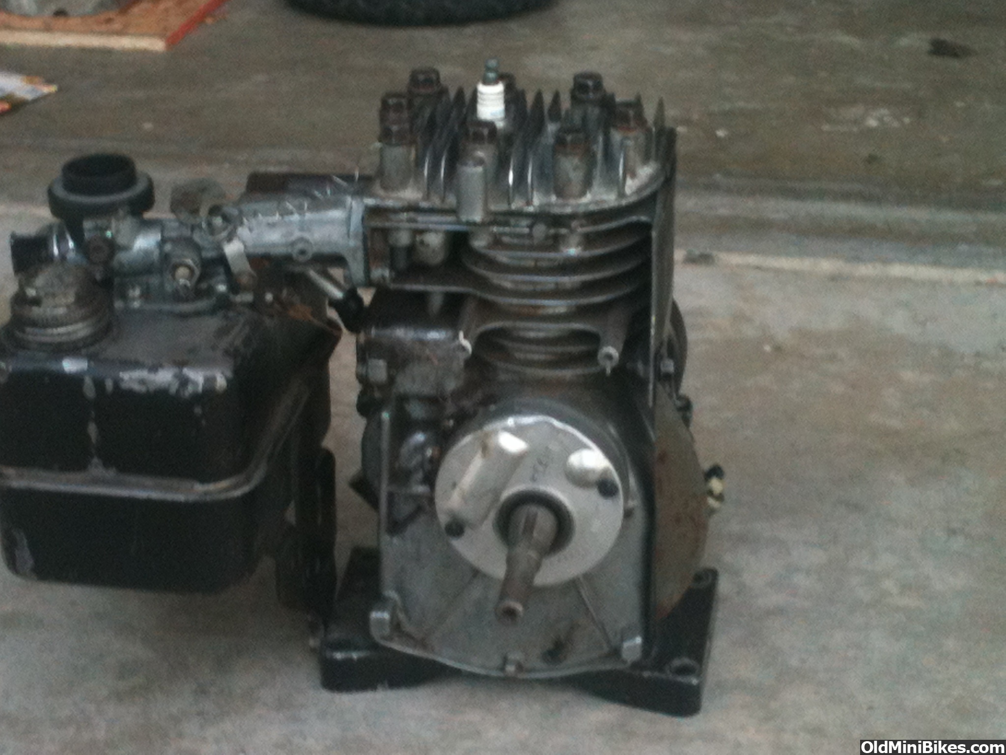 briggs 5hp flathead Page 2