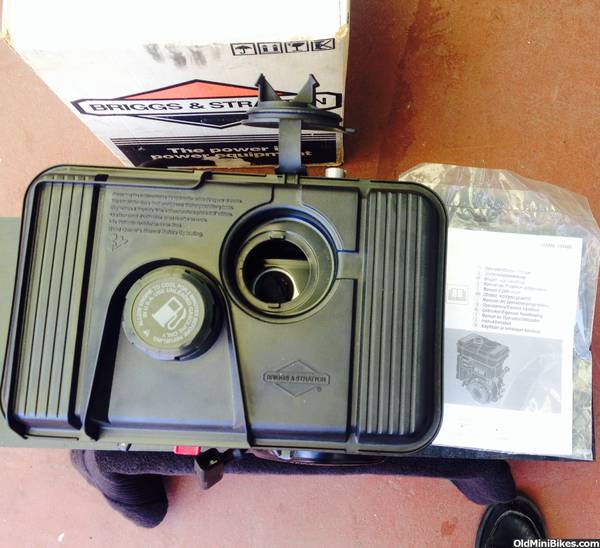 NOS Briggs and Stratton Industrial Plus 5HP