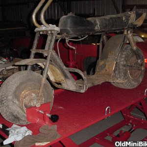 MVC-412F