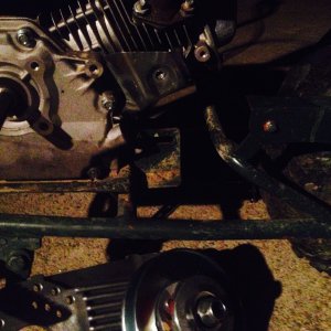 Engine_arm