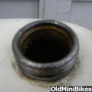 filler neck