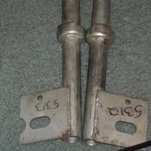 NOS Bonanza Sissy Bar Lowers