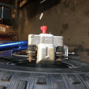 98FE0EE2-9DEE-4B4E-A9B5-D4BB9C283A28