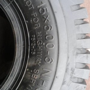 15x6.00-6tire.jpg