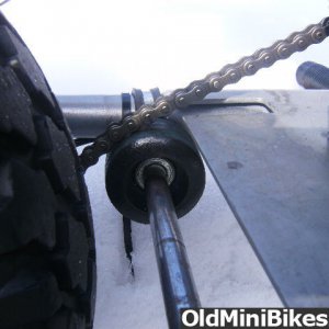 Cat 350ss - Chain Tensioner