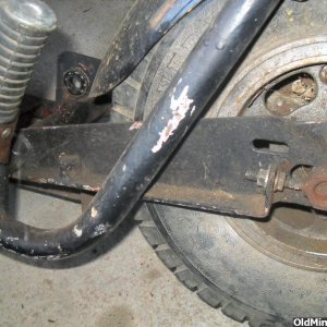 Bonanza swing arm