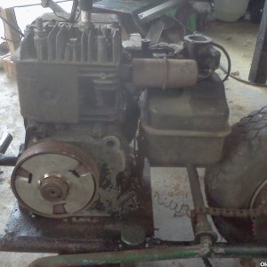 small_minibike engine clutch side