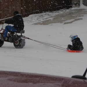 Super Bronc VT-8 w/ Electric Start