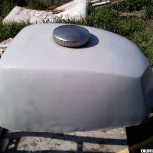 Ding_How_gas_tank_004