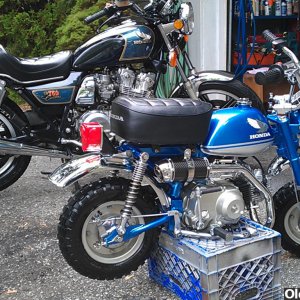 1973 honda z50,with upgrade 70cc,4speed. and cb750
