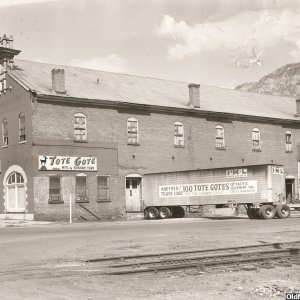 Old_Tote_Gotes_086