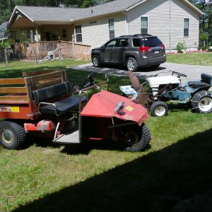 Heald Hauler & Ford 100 garden Tractor