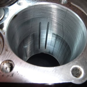 Cylinder gouging